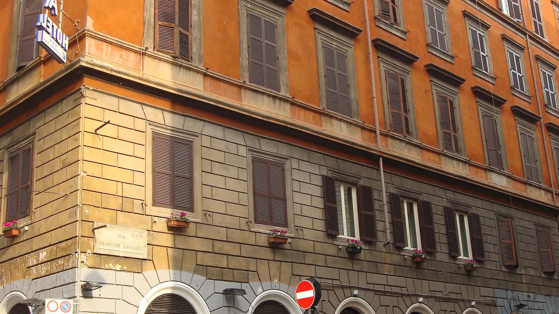 Hotel Dina Roma