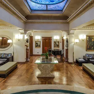 Hotel River Palace, Rom