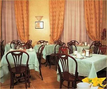 Hotel Dina Rome 3*,  Italie